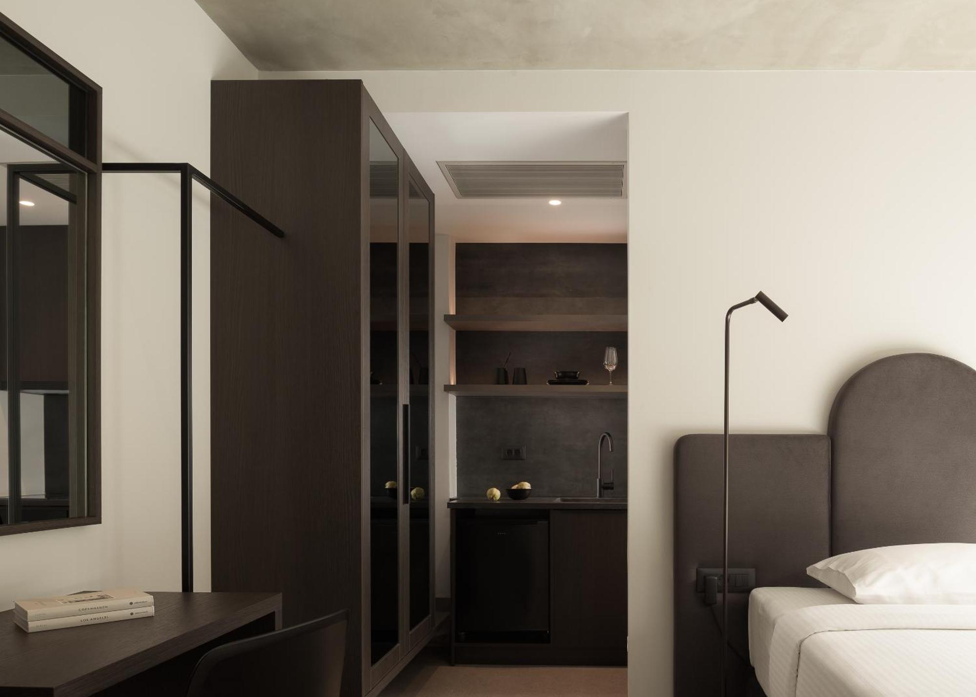 Pleiades Urban Stay By Semavί Heraklion  Ngoại thất bức ảnh