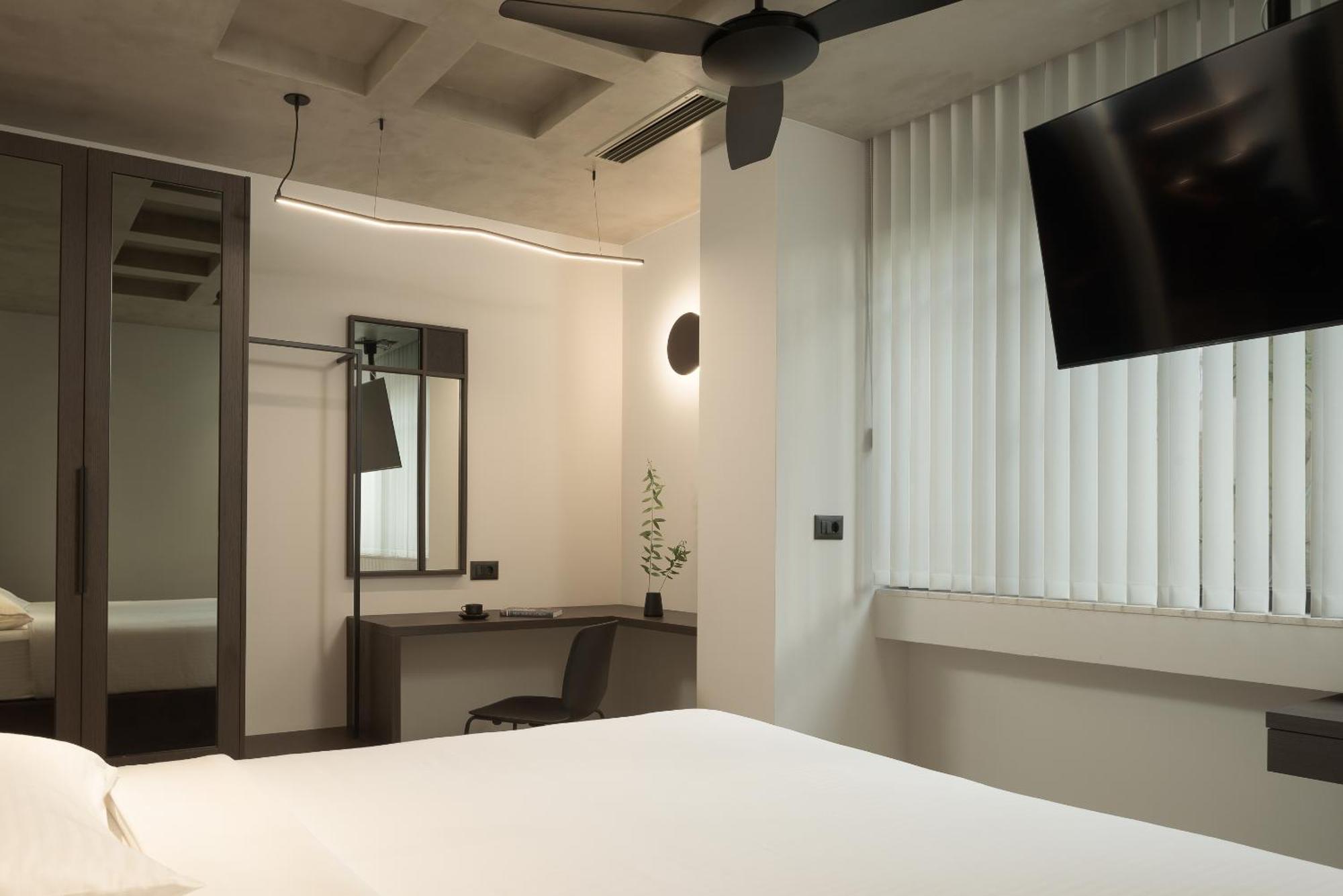 Pleiades Urban Stay By Semavί Heraklion  Ngoại thất bức ảnh